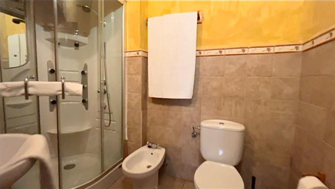 El Ribero Palacio De Los Alvarado En Las Merindades מראה חיצוני תמונה