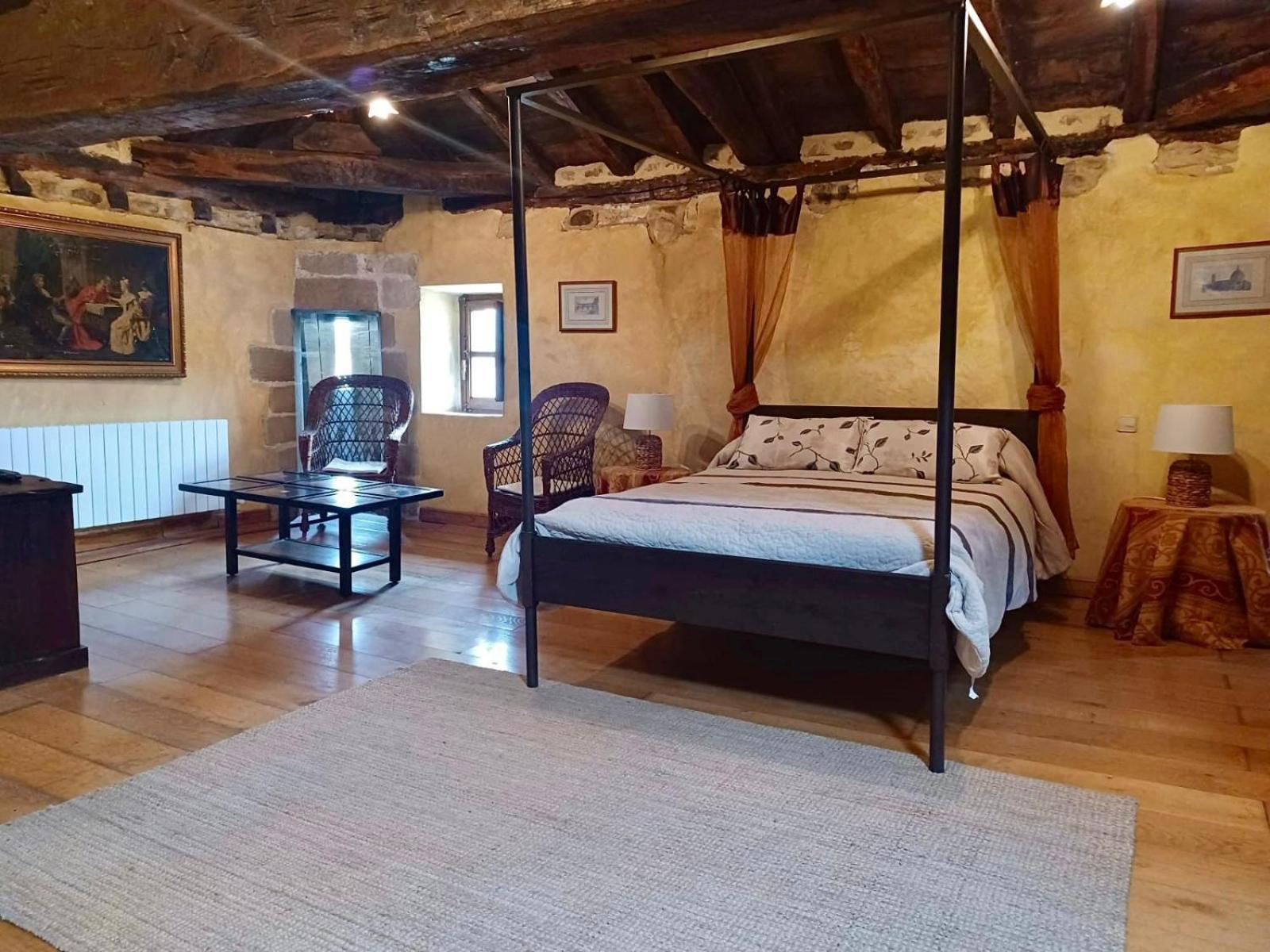 El Ribero Palacio De Los Alvarado En Las Merindades מראה חיצוני תמונה