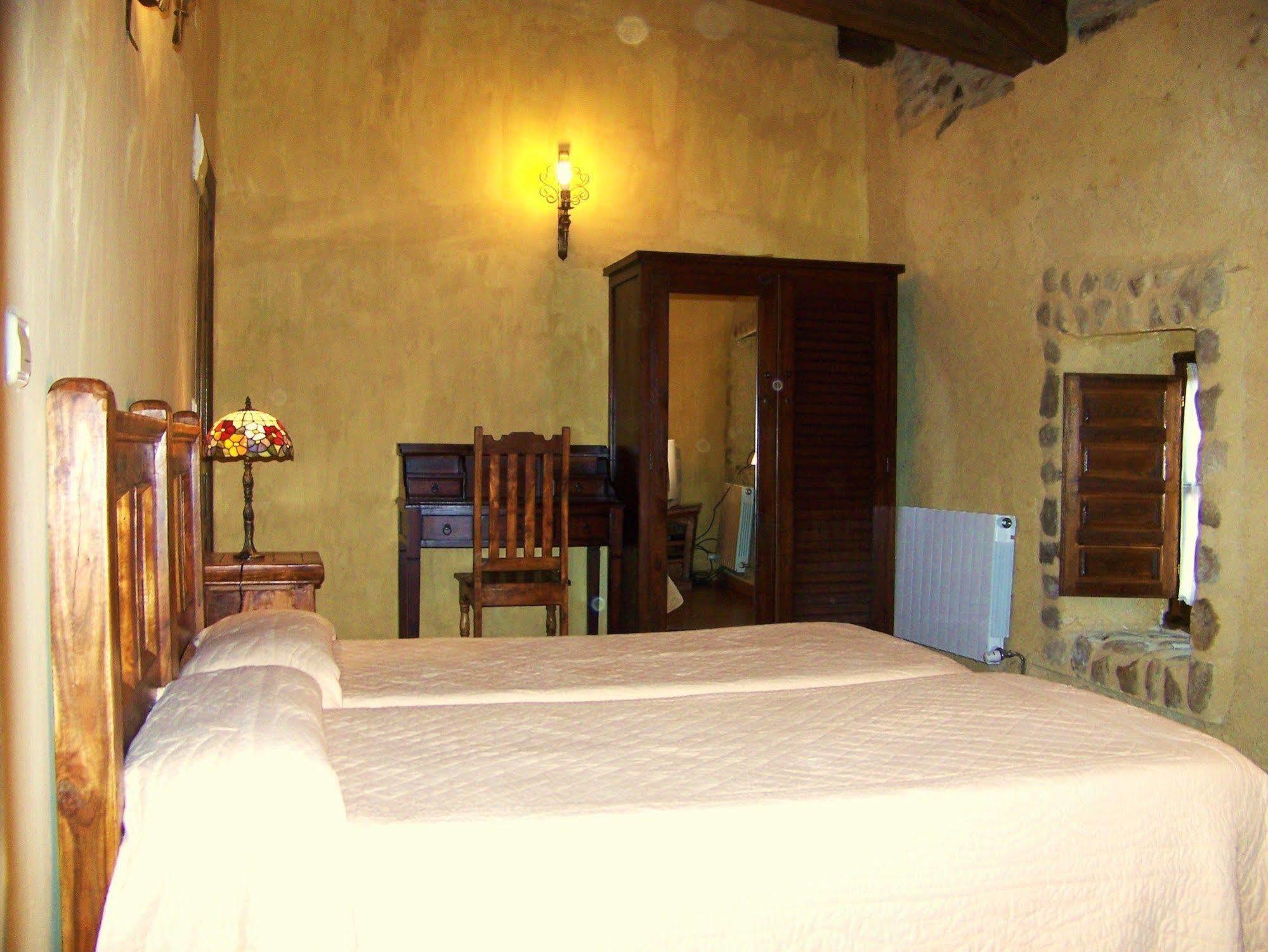El Ribero Palacio De Los Alvarado En Las Merindades מראה חיצוני תמונה