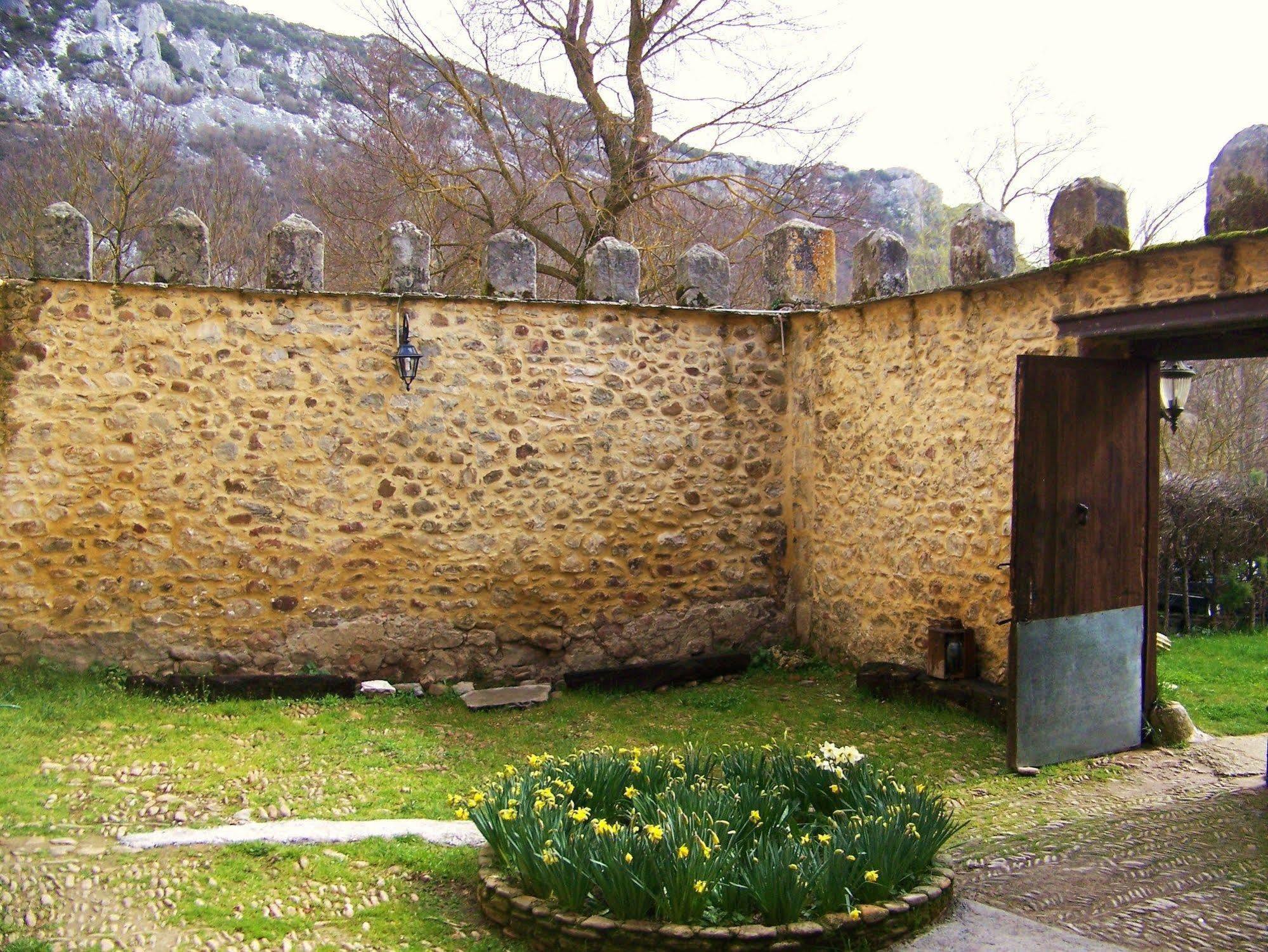 El Ribero Palacio De Los Alvarado En Las Merindades מראה חיצוני תמונה