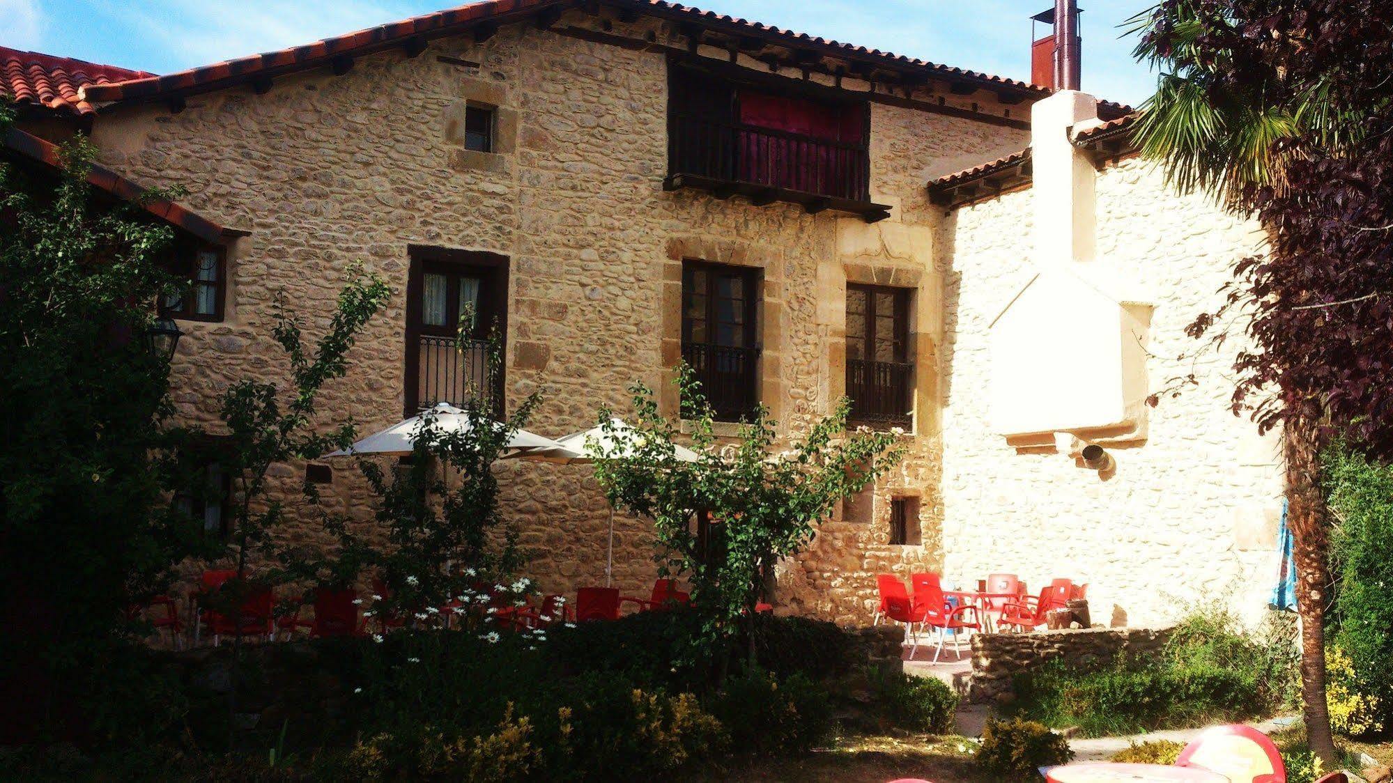 El Ribero Palacio De Los Alvarado En Las Merindades מראה חיצוני תמונה